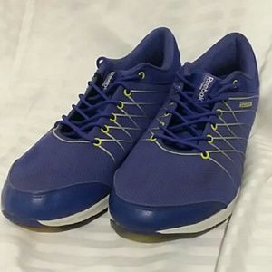 Reebok Easytone Size Womens 10
